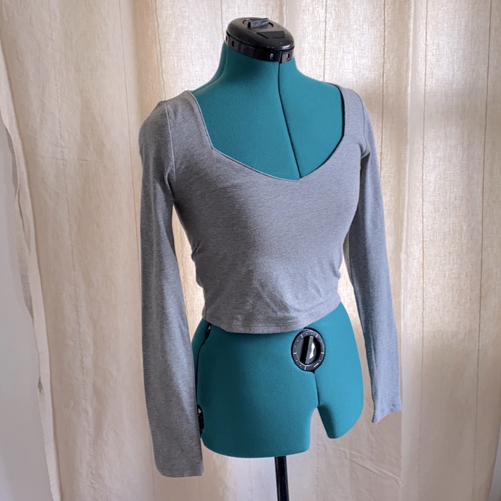 Forever 21 long sleeve crop top